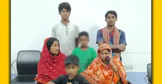 চাঁপাইনবাবগঞ্জে নারী ও শিশুসহ ৬ ভারতীয় নাগরিক আটক